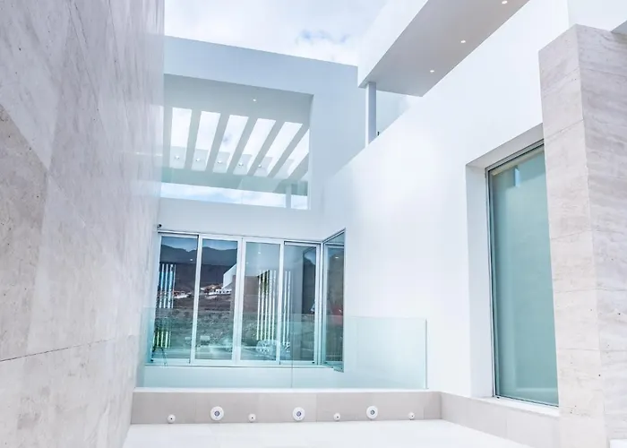 95, Lujo Y Piscina Infinity וילה *